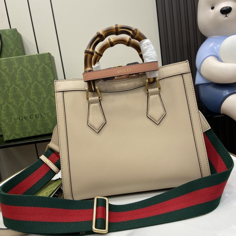 Gucci Shopping Bags